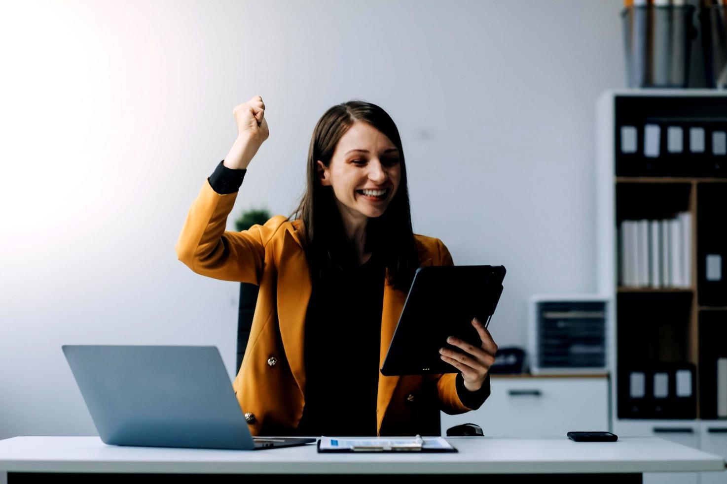 Interaktive Workshop-Umgebung mit praktischen Werkzeugen